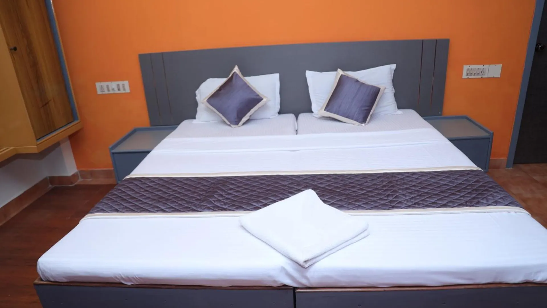Grand Harmony Beach Resort Kovalam Hotel