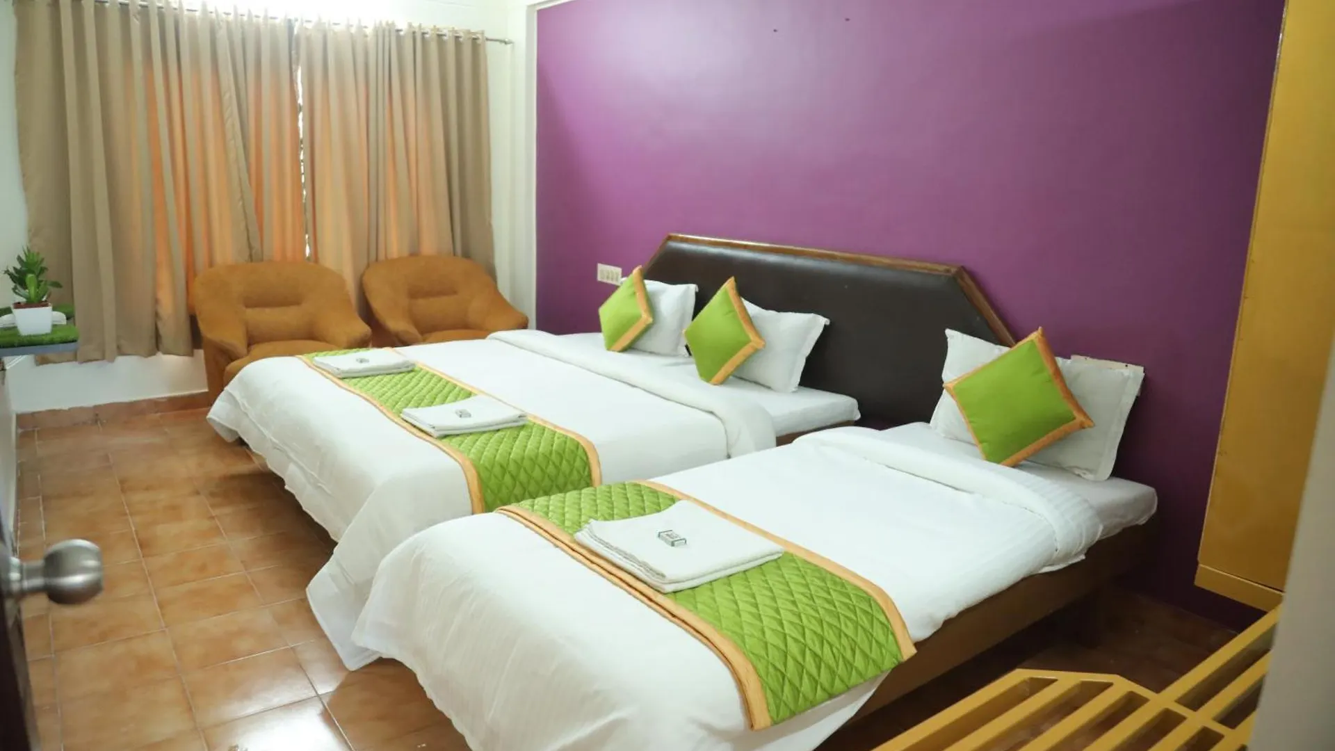 Hotell Grand Harmony Beach Resort Kovalam